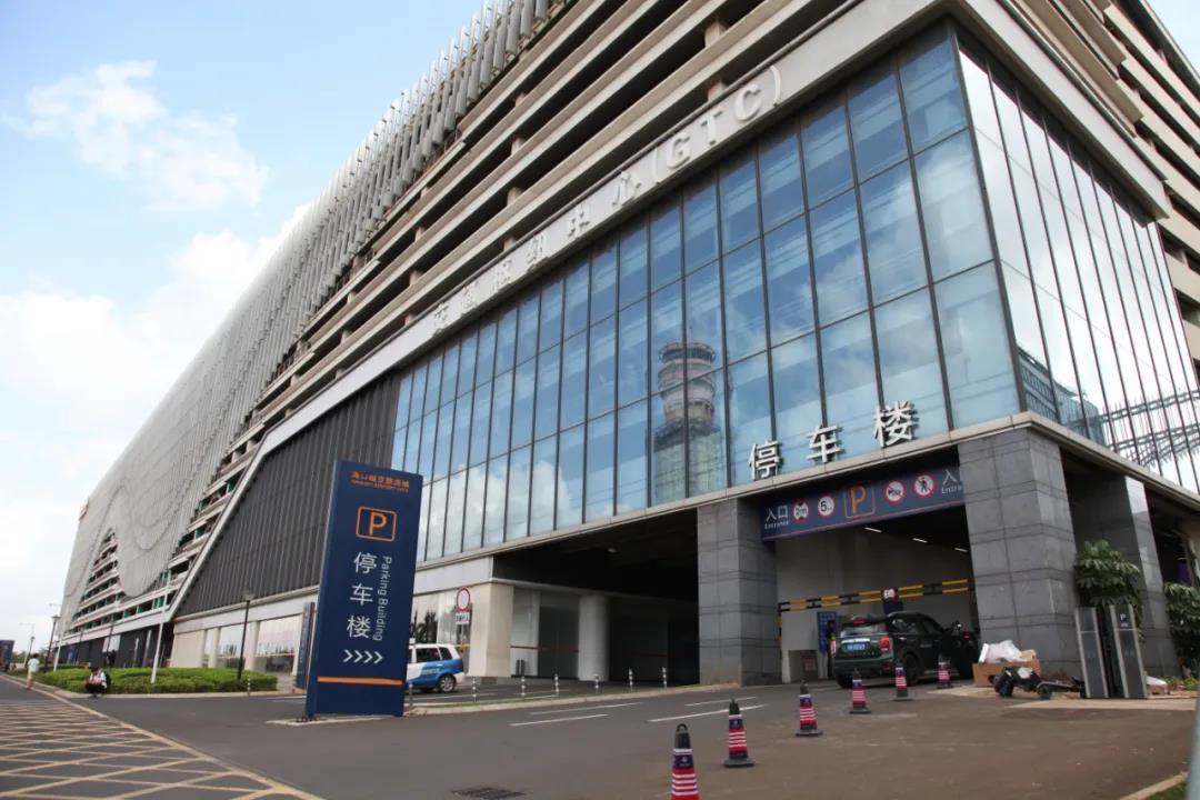 商業(yè)停車場(chǎng)